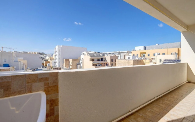 Perfect Location Idyllic 2BR Apartment
