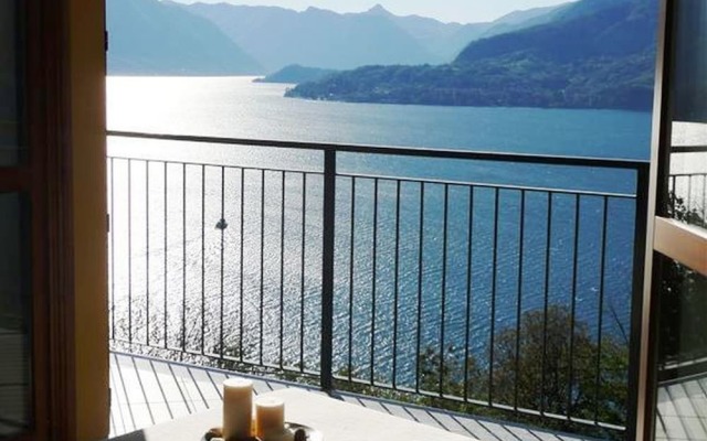 Vista d'Oro Ulivo Apt. 8/10