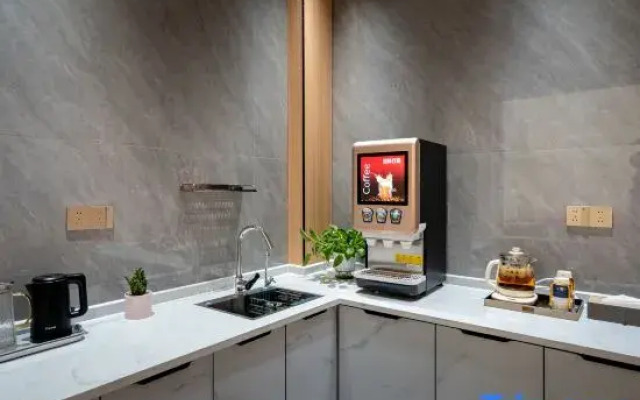 Unitour Hotel (Changsha Gaotie Nanzhan International Huizhanzhongxin)