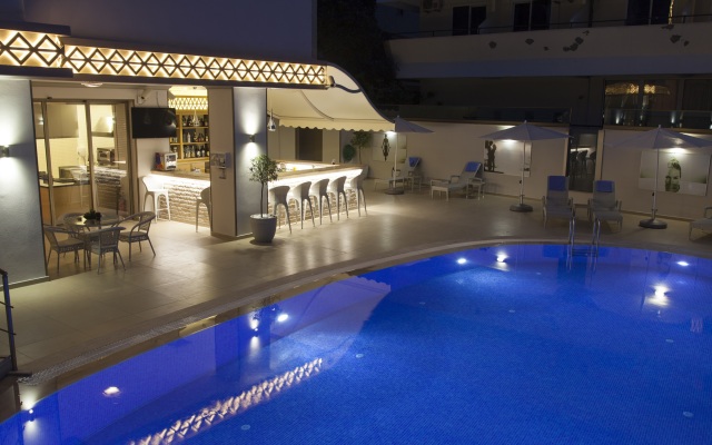 Aurasia Design Hotel