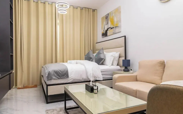 Bloomfields Lavish STU in Oasis Masdar