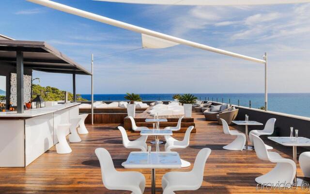 Aguas de Ibiza Grand Luxe Hotel