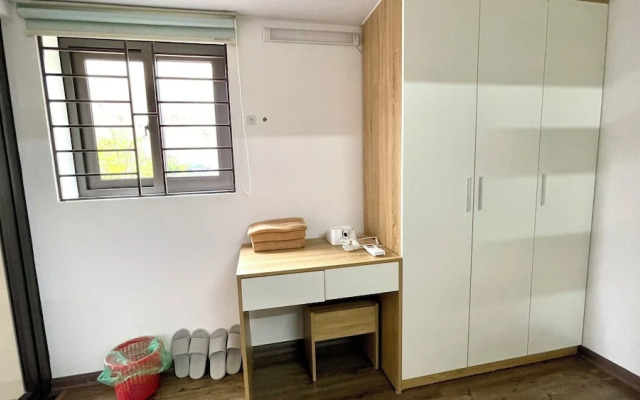 Era Apartment Khuc Thua Du