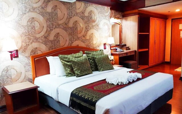JP Emerald Hotel