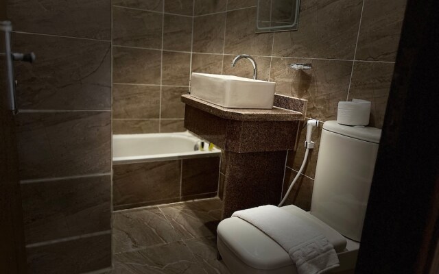 Grand Pyramids View Guesthouse