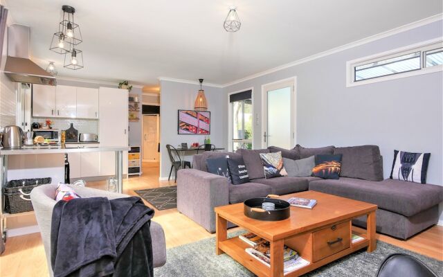 Three Beaches - Chic Eco Home Tasmania