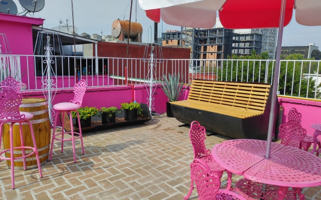Mala Vecindad Beer Hotel