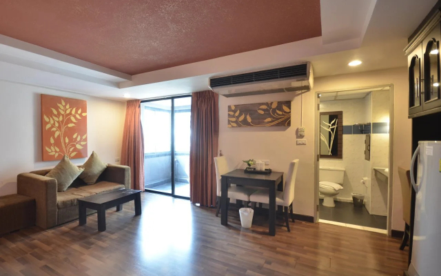 The Heritage Sathorn Suite Hotel