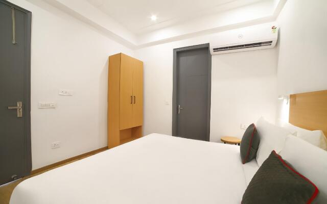 OYO Townhouse 179 Daffodils Sector 52