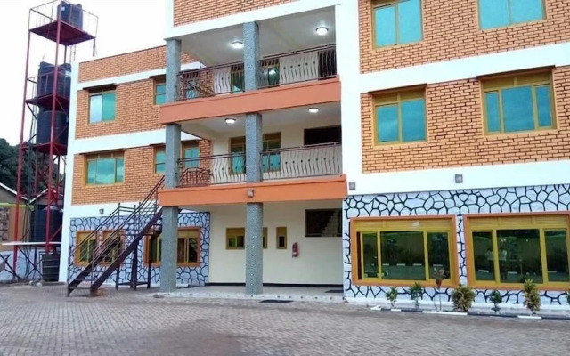 Sibyangu Standard Hotel