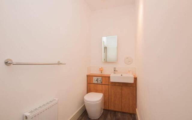 The West Wing Apartments