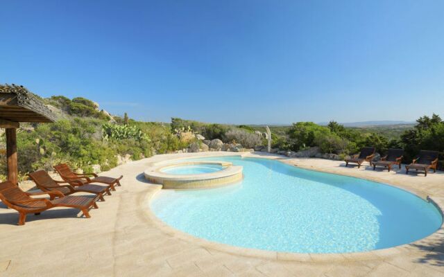 Villa Bianca Santa Teresa di Gallura