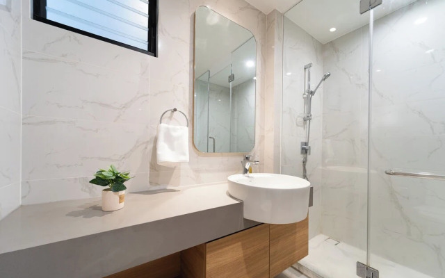 Luminous - Zenity Luxury Apartment - District 1