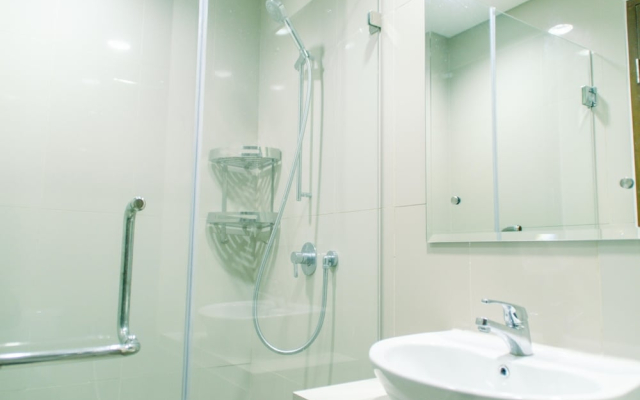 Spacious and Comfort 3BR at M-Town Signature Apartment