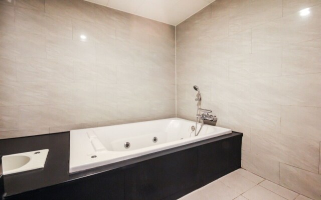 Jeonju Sinsigaji Hotel Pop