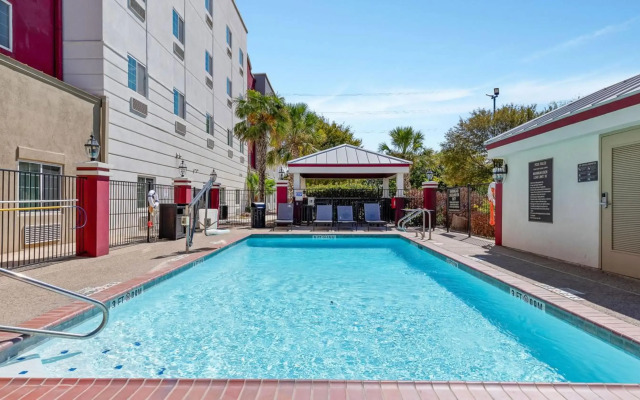 Candlewood Suites San Antonio Downtown by IHG