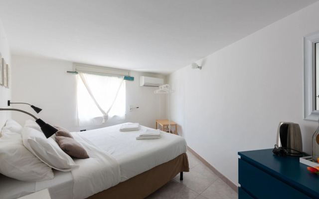 Biancaleuca Rooms & Suite