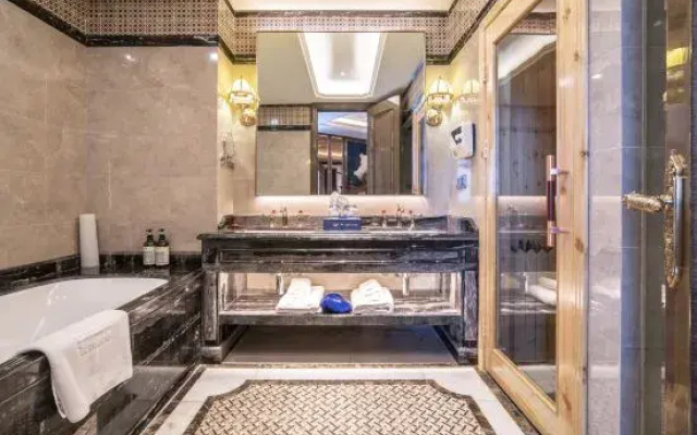 Si Lu Tian Shan Hotel