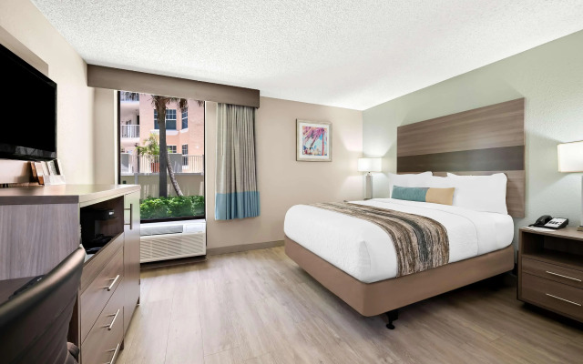 Best Western Intracoastal Inn
