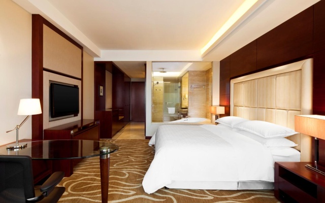 Sheraton Shanghai Hongkou Hotel – Guest Rooms – Shanghai
