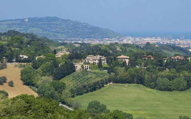 Villa Cattani Stuart XVII secolo