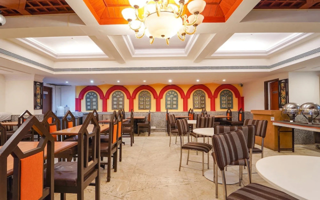 Fabhotel Seven Olives