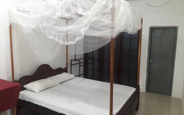 Randi Guest House - Mirissa Beach