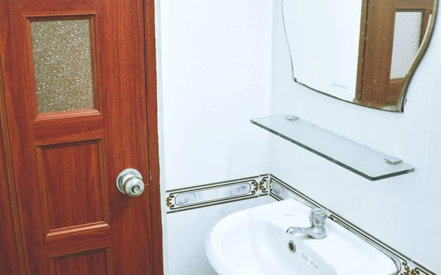 Carpe Diem 1988 Cozy Room