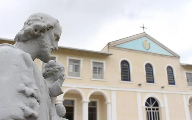 CEIC Pousada e Eventos