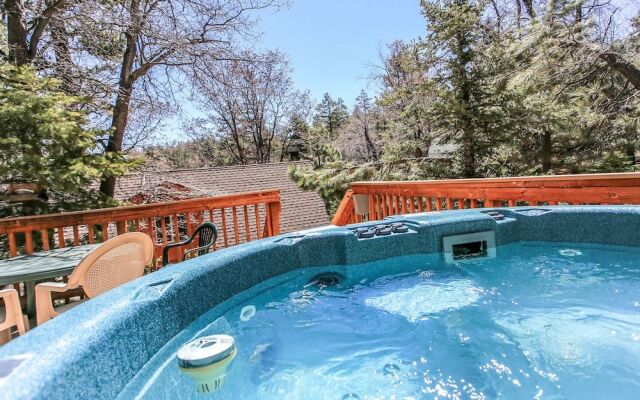 Felthaus Family Cabin