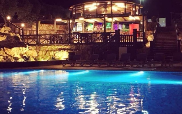 Olive Gardens Resort