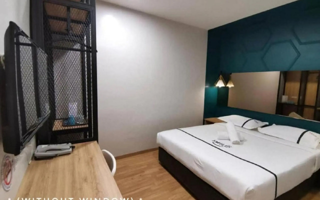 Smile Hotel Selayang Point