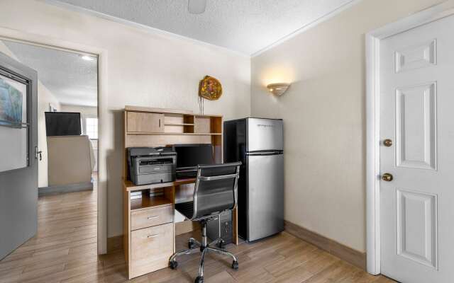 Americas Best Value Inn Belleville