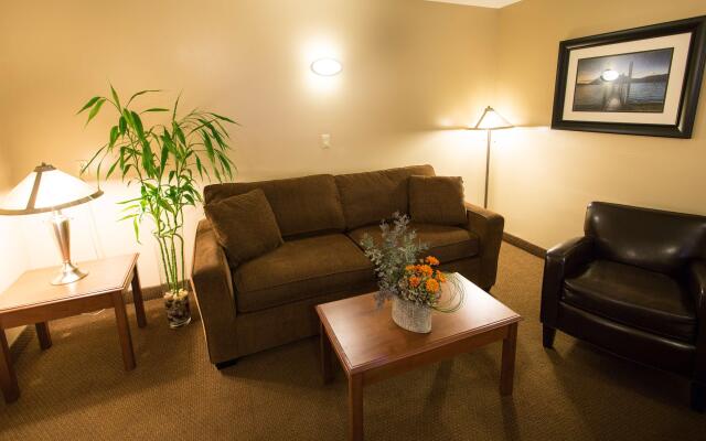 Best Western Sicamous Inn