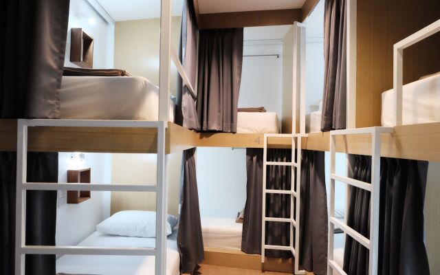 Wayha Hostel Don Mueang Airport