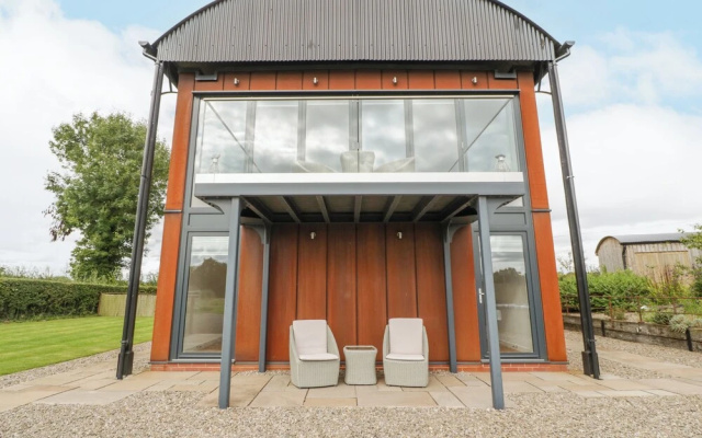 The Dutch Barn