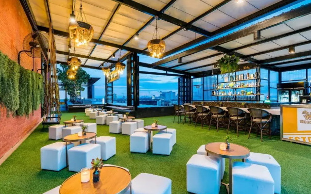 T Pattaya Hotel by PCL