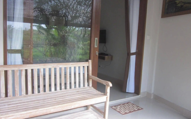 Matra Bali Surf Camp Guest House