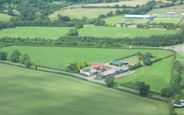Drayton Lodge