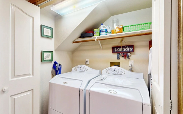 Moonridge Alameda #570