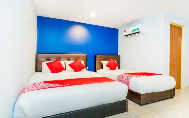 OYO 503 Hotel Aromas JB