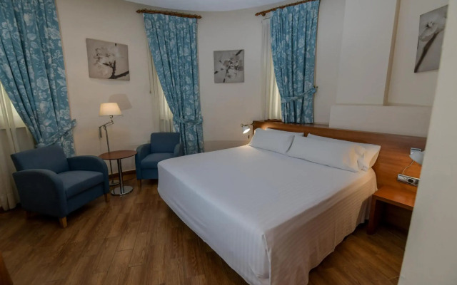 Hotel Mieres del Camino