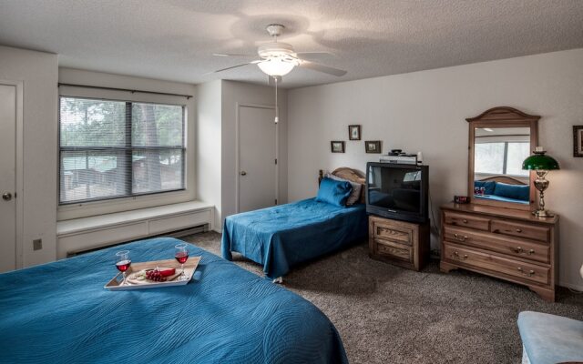 Ruidoso Three-bedroom