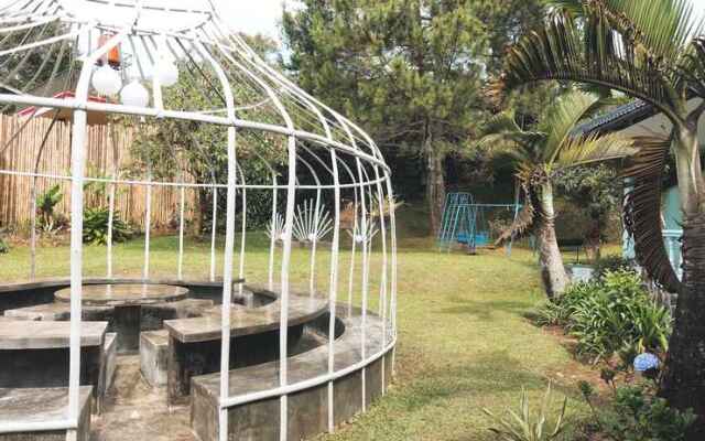 Villa Airis - Blooming Dreams Come True