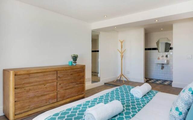 Spacious Holiday Villa w Private Pool Garden Serein