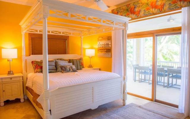 Island Palm Estate in Islamorada