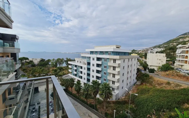 Holiday One Bedroom Sea View Apartment Vlore