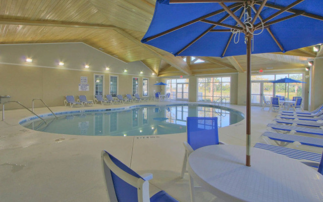 Bluewater Resort & Marina by Spinnaker Resorts