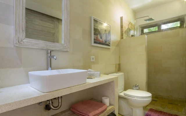 Villa Tara in Kuta With 3 Bedrooms and 3 Bathrooms