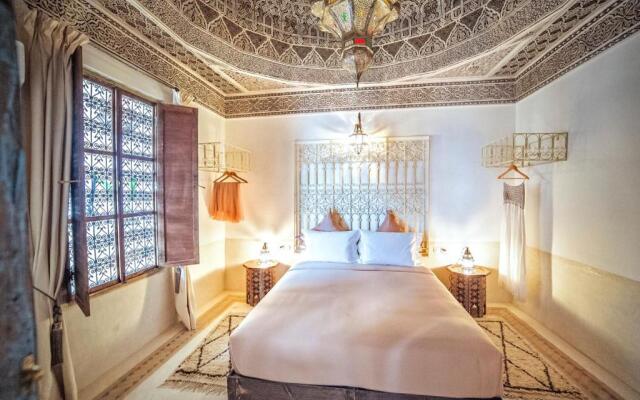 Marrakesh Villa Sleeps 14 with Pool